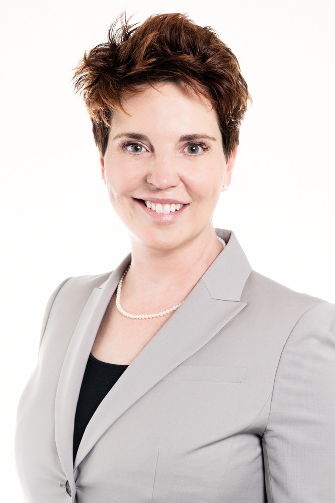 JoEllen McGugan